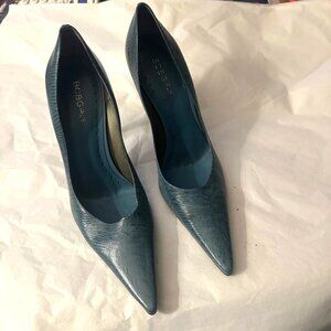 BCBGirls Teal Faux Snakeskin Pointed-Toe Stiletto Heels Size 9B EU 39 IndieSleez